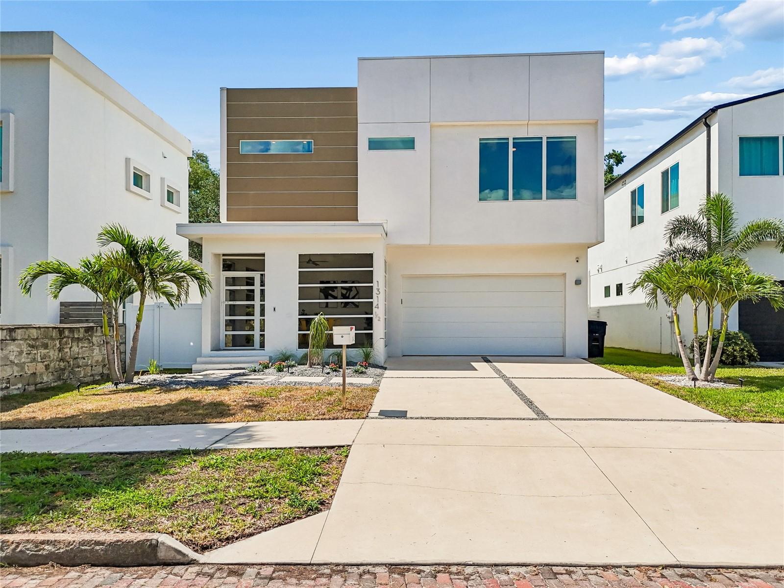 4Q7 | WOODLAWN PARK REVISED PLAT - Residential