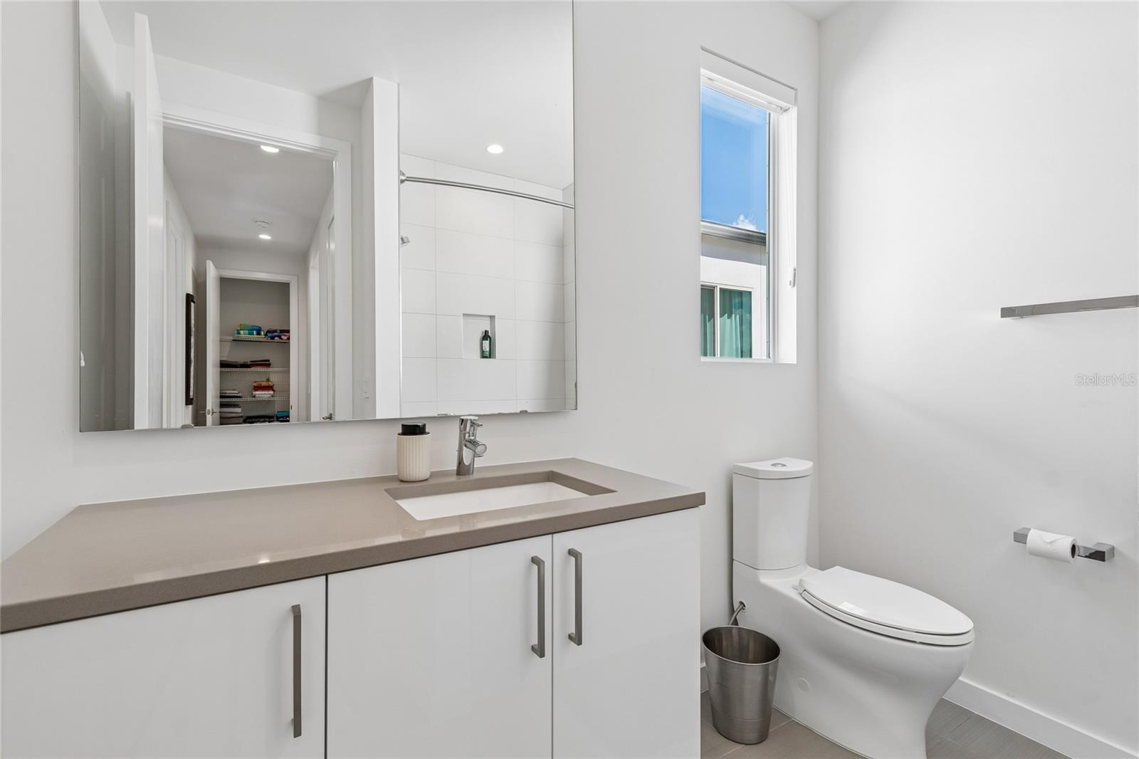 4Q7 | WOODLAWN PARK REVISED PLAT - Residential