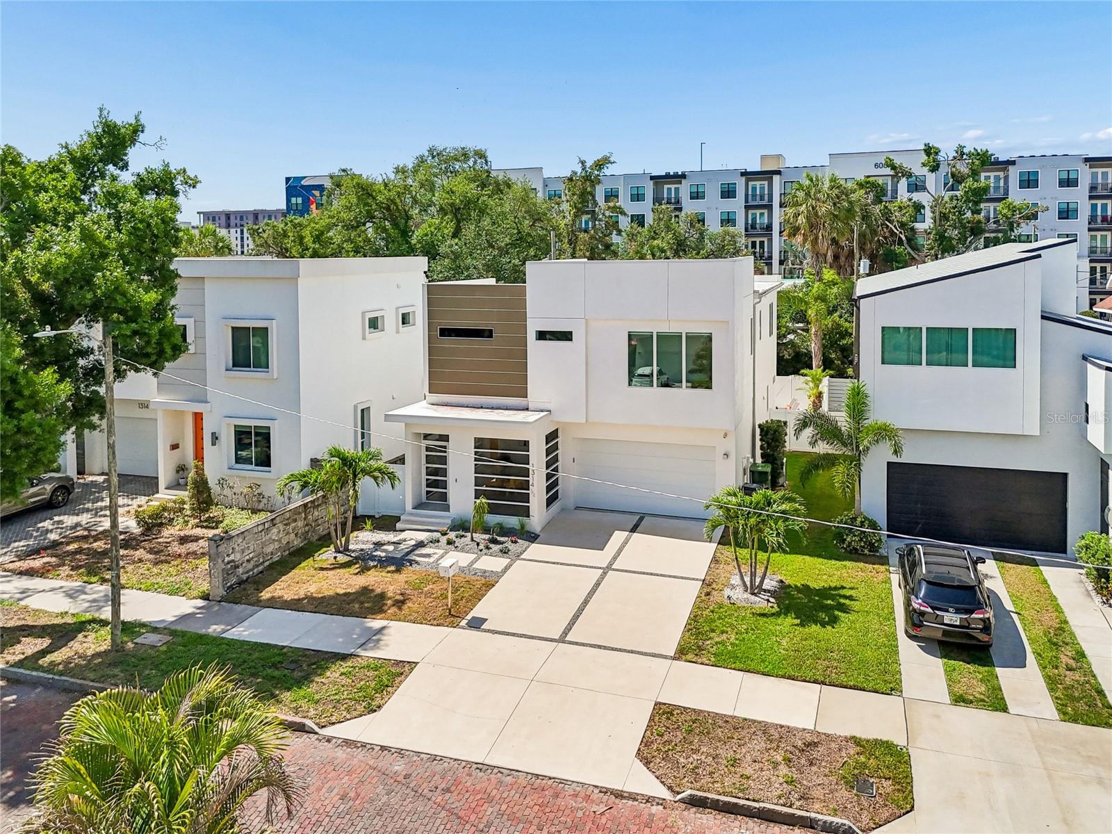 4Q7 | WOODLAWN PARK REVISED PLAT - Residential