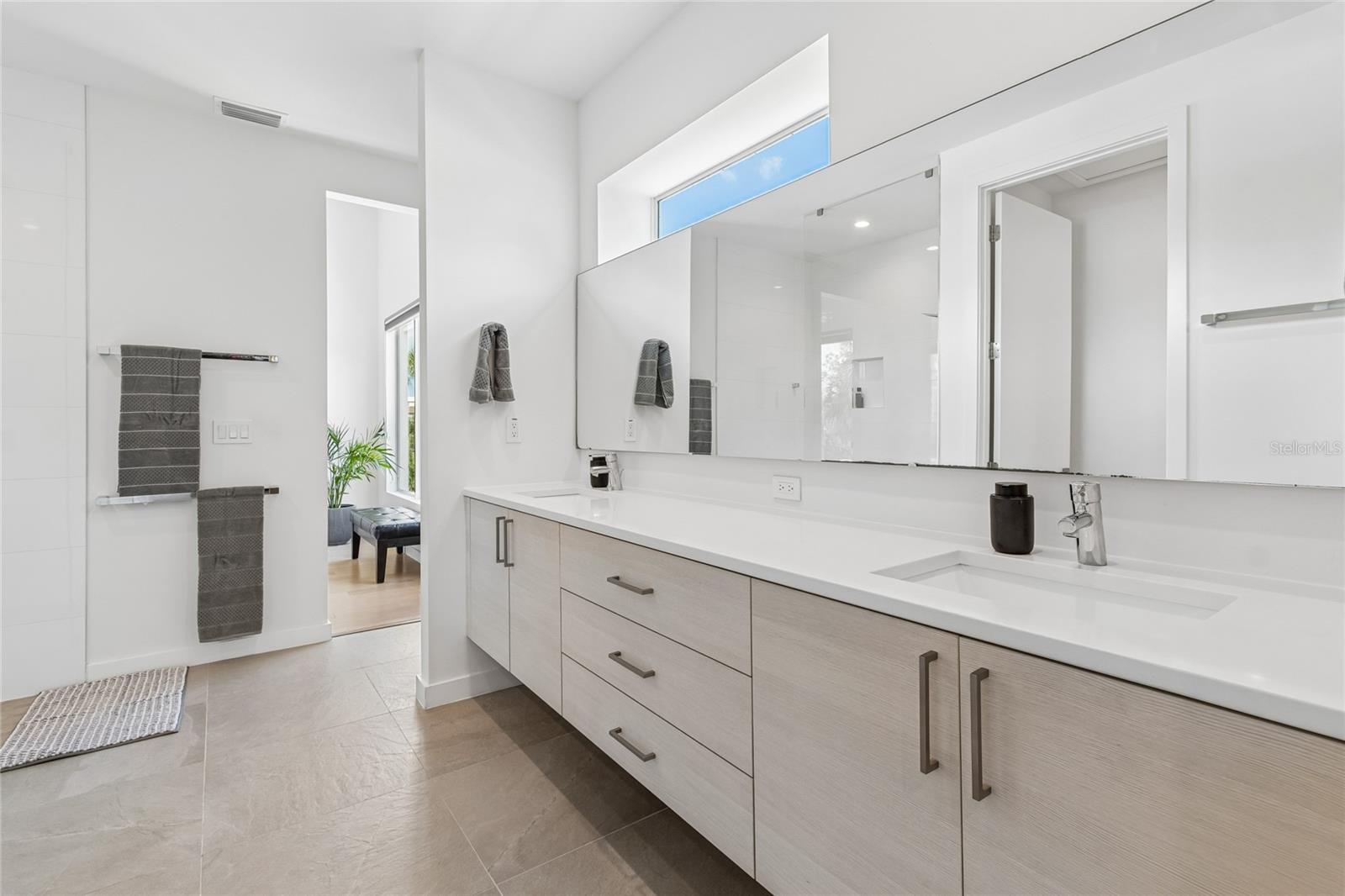 4Q7 | WOODLAWN PARK REVISED PLAT - Residential