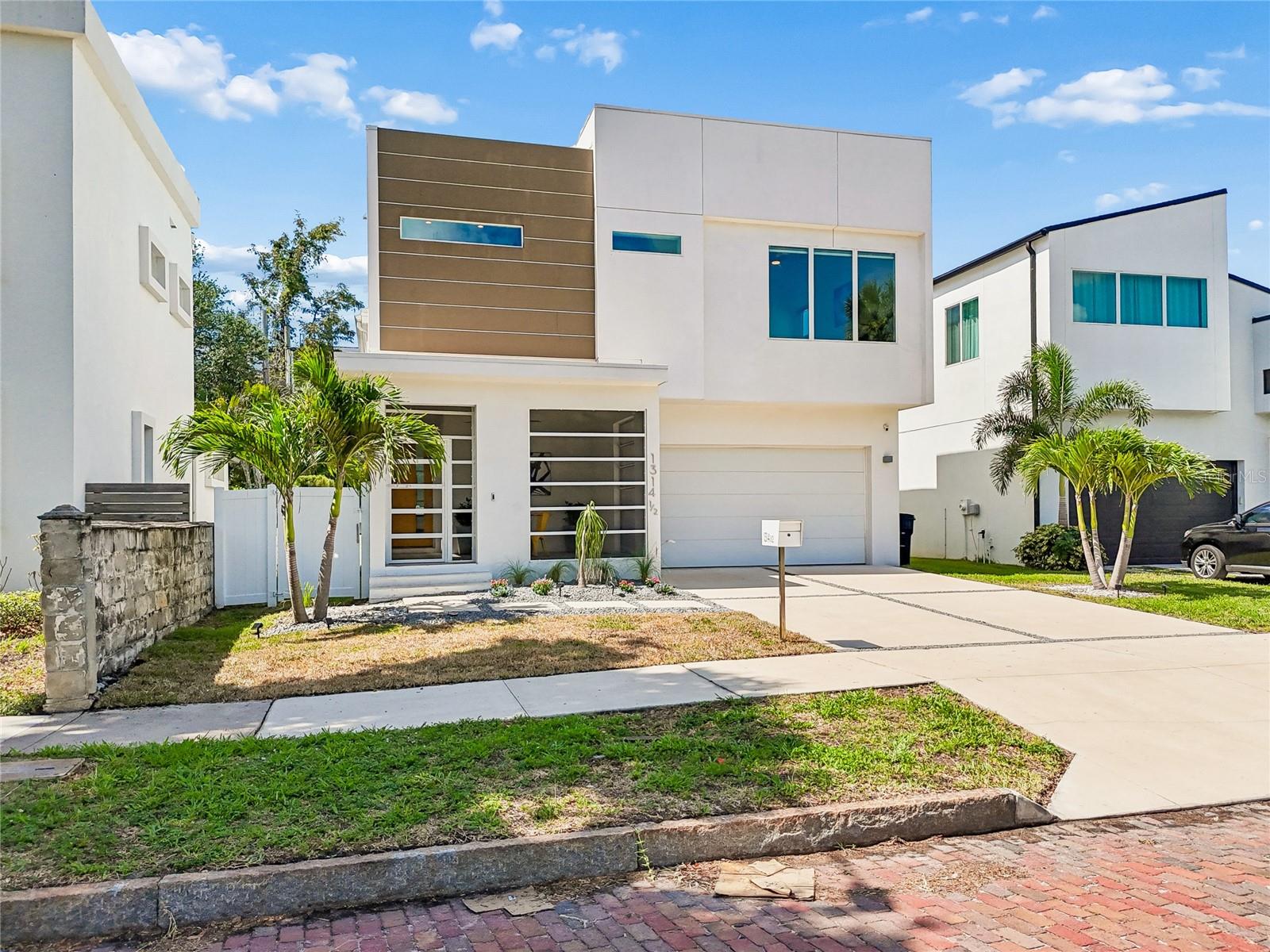 4Q7 | WOODLAWN PARK REVISED PLAT - Residential