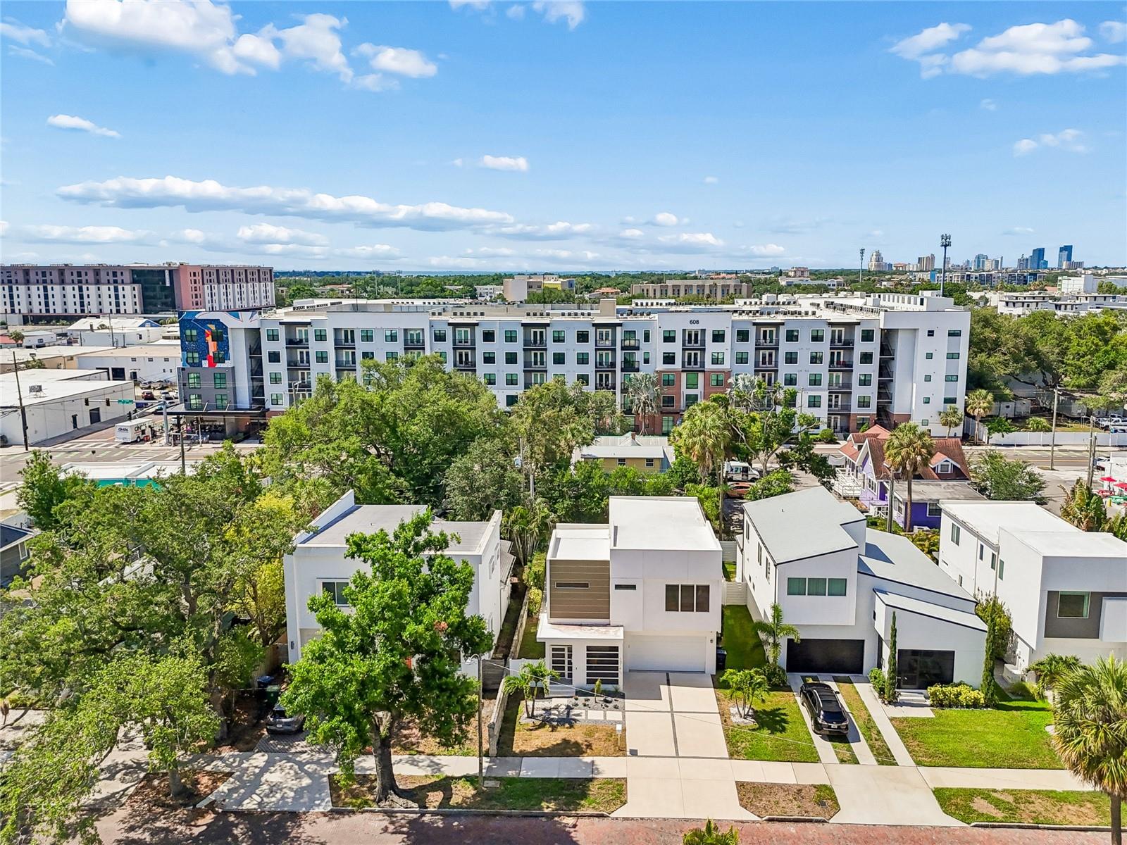 4Q7 | WOODLAWN PARK REVISED PLAT - Residential