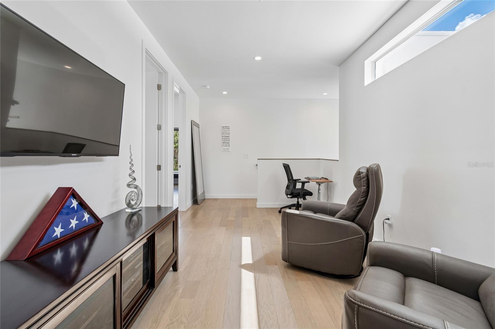 4Q7 | WOODLAWN PARK REVISED PLAT - Residential