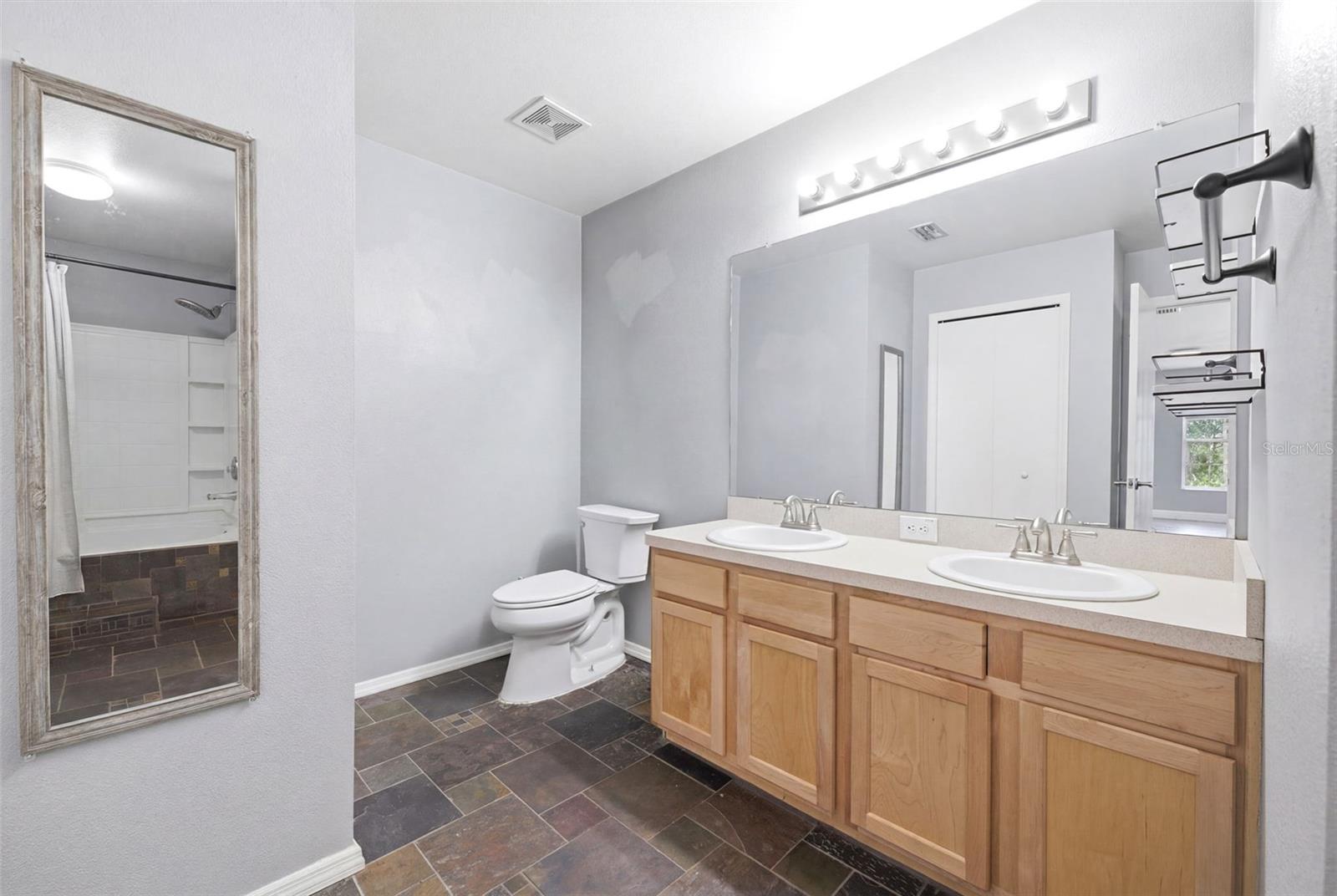 ASHLEY LAKES PHASE 2A - Residential