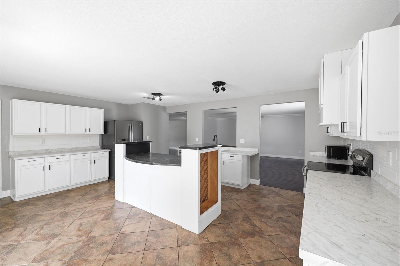 ASHLEY LAKES PHASE 2A - Residential