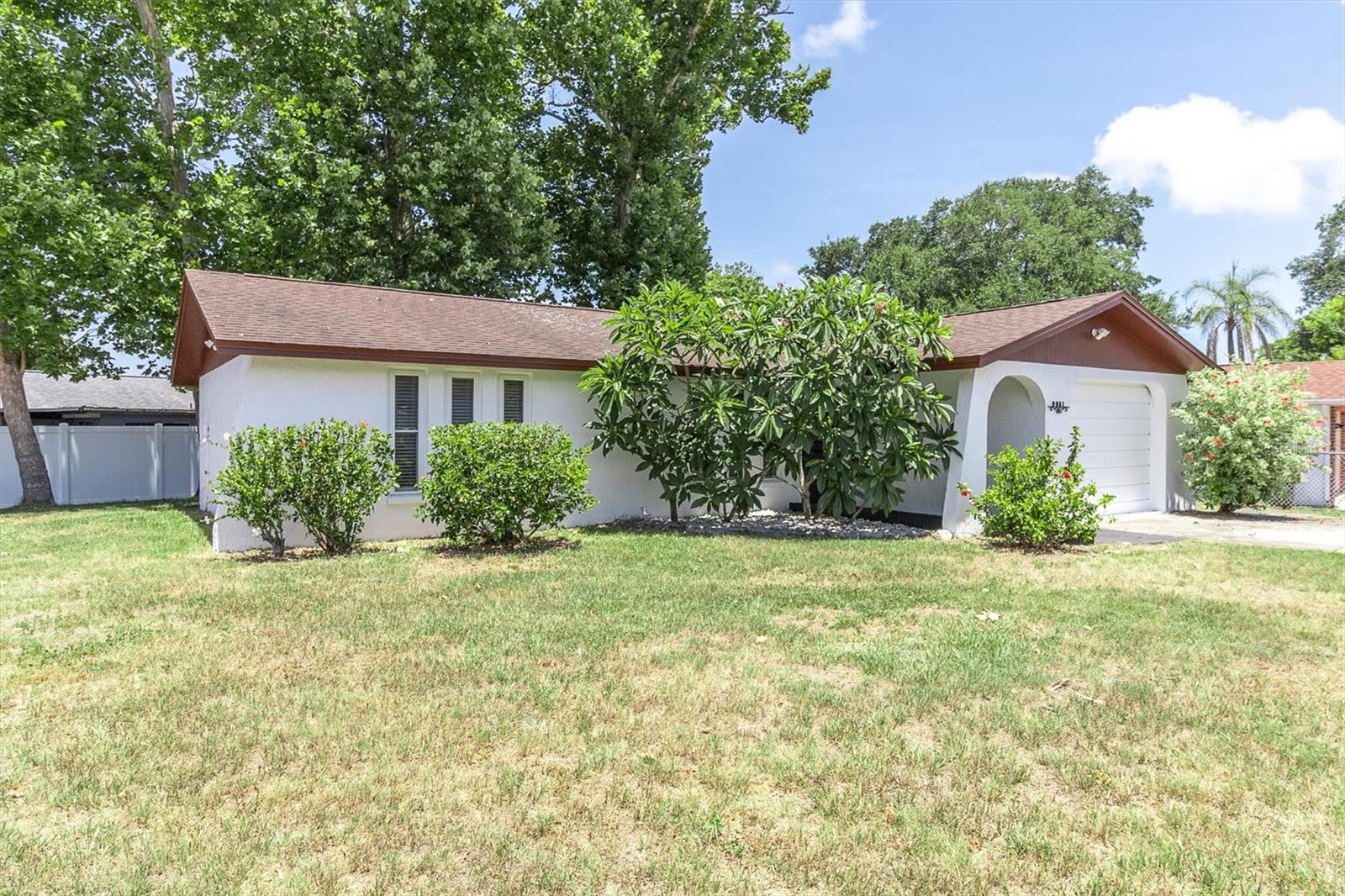 EMBASSY HILLS - Residential