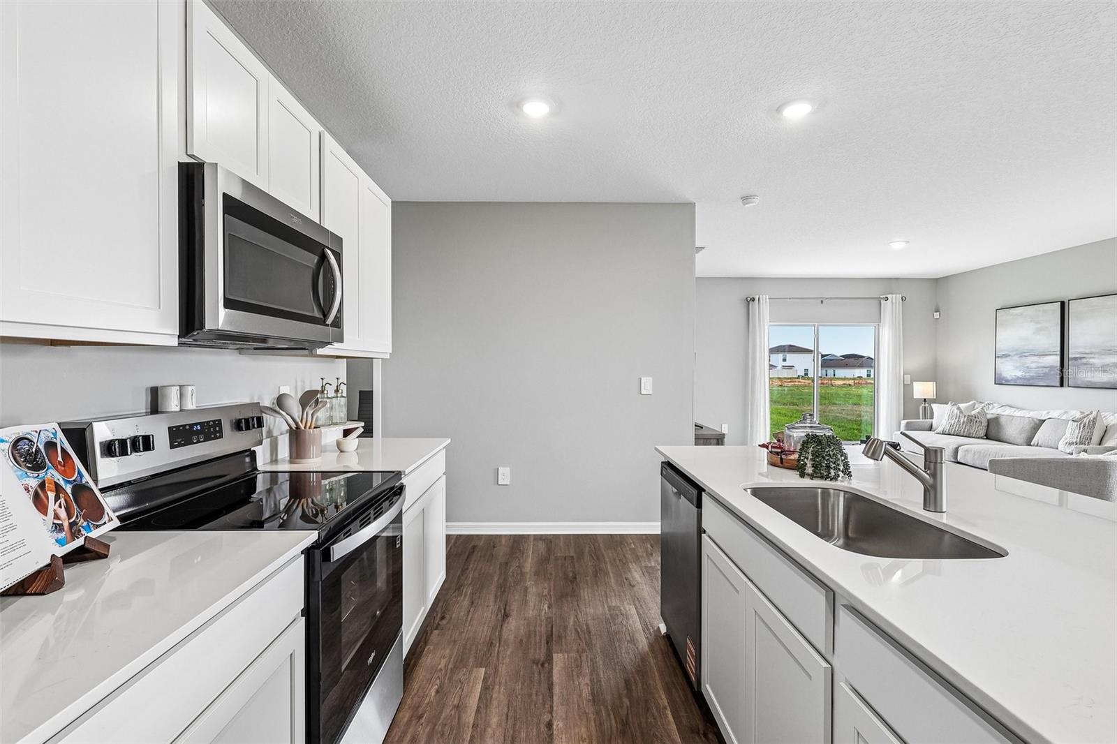 BRADBURY CREEK - Residential