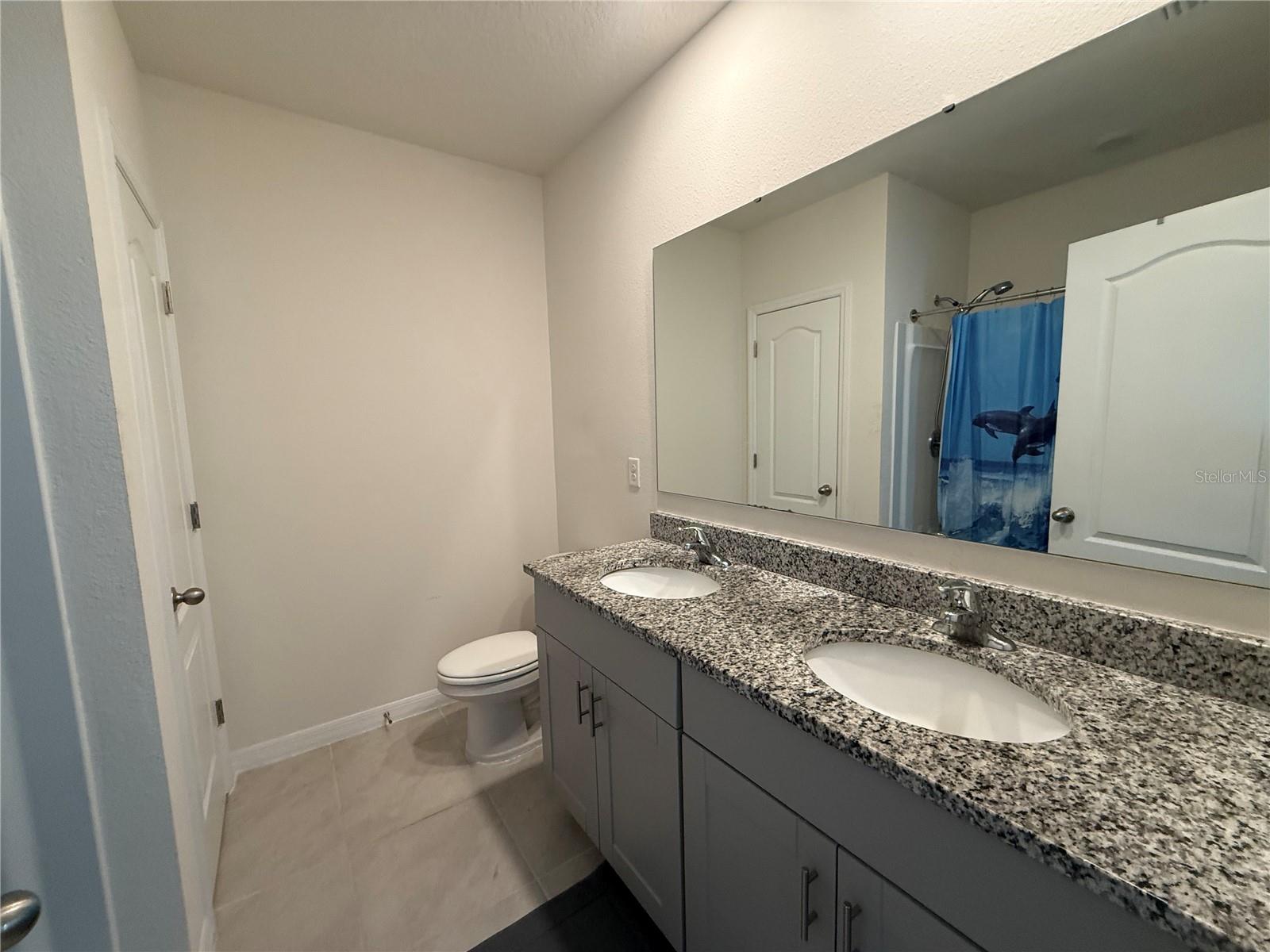 RIVERS EDGE - Residential