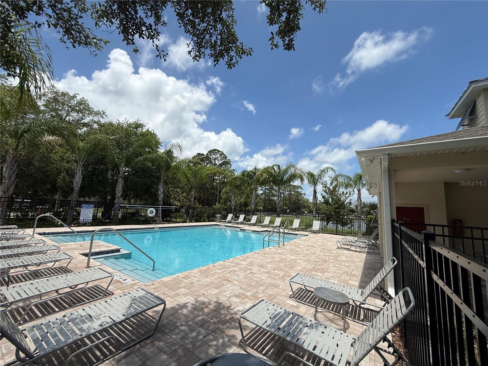 RIVERS EDGE - Residential