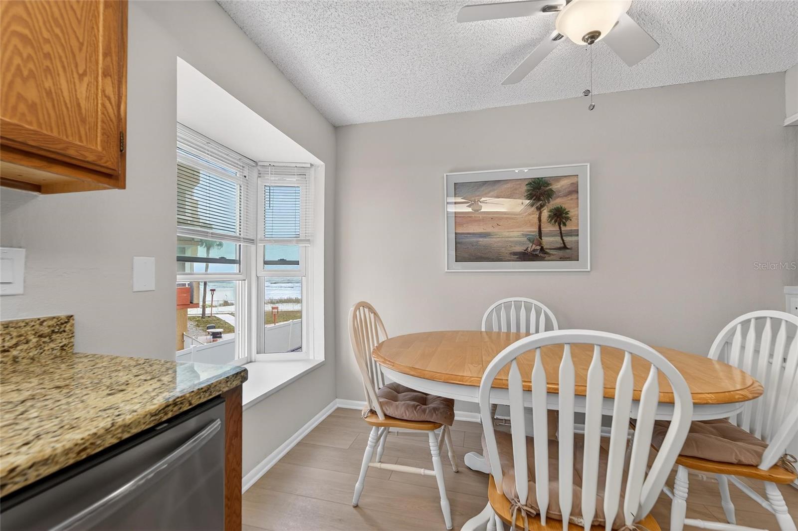 SUNSET REEF - Residential