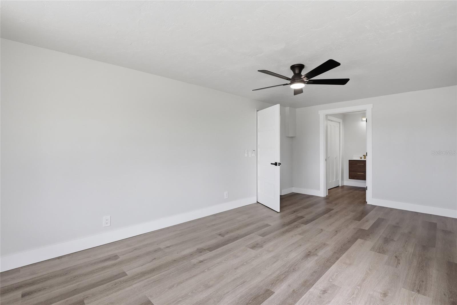 WELLESWOOD ESTATES - Residential