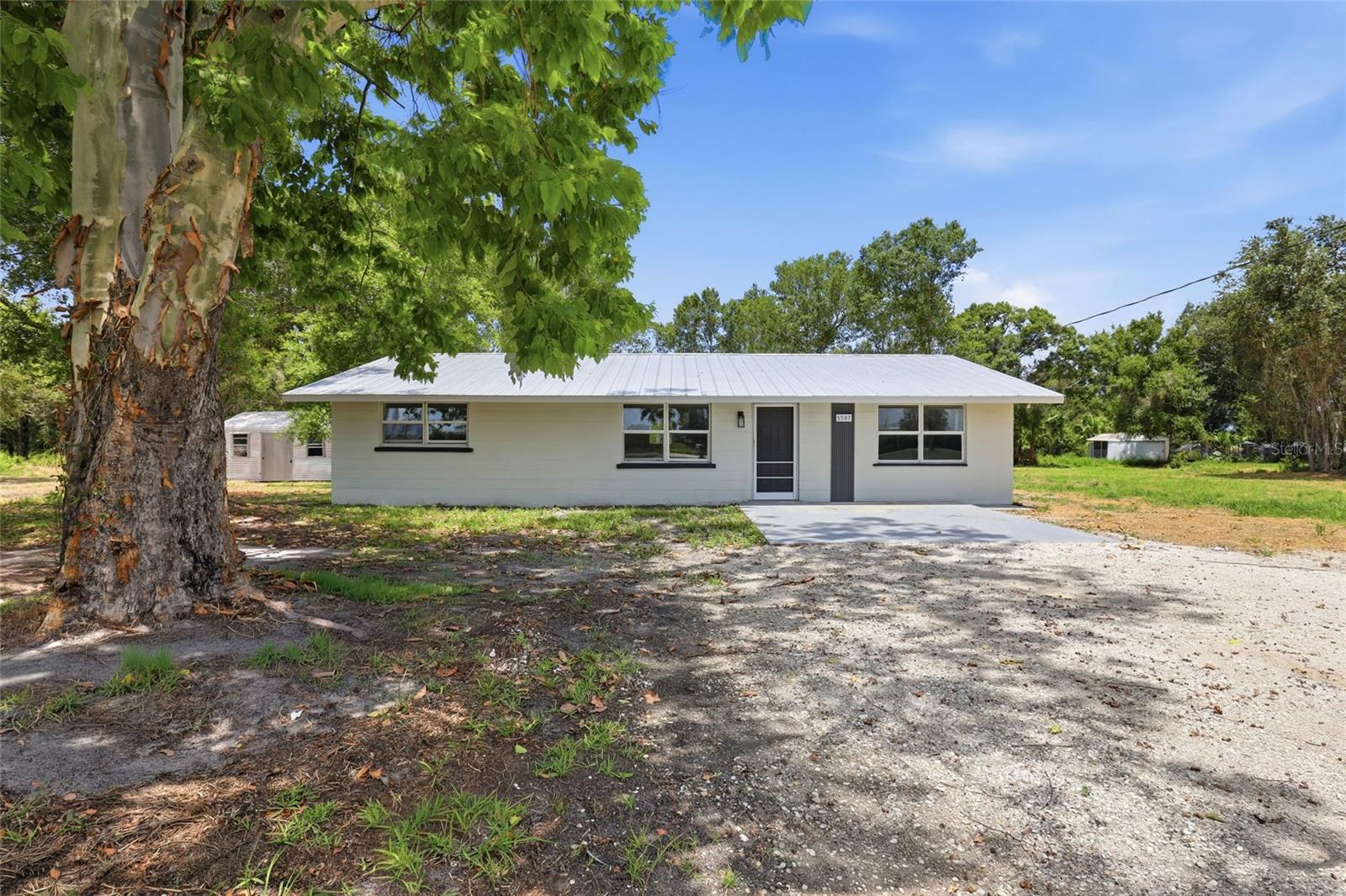 WELLESWOOD ESTATES - Residential