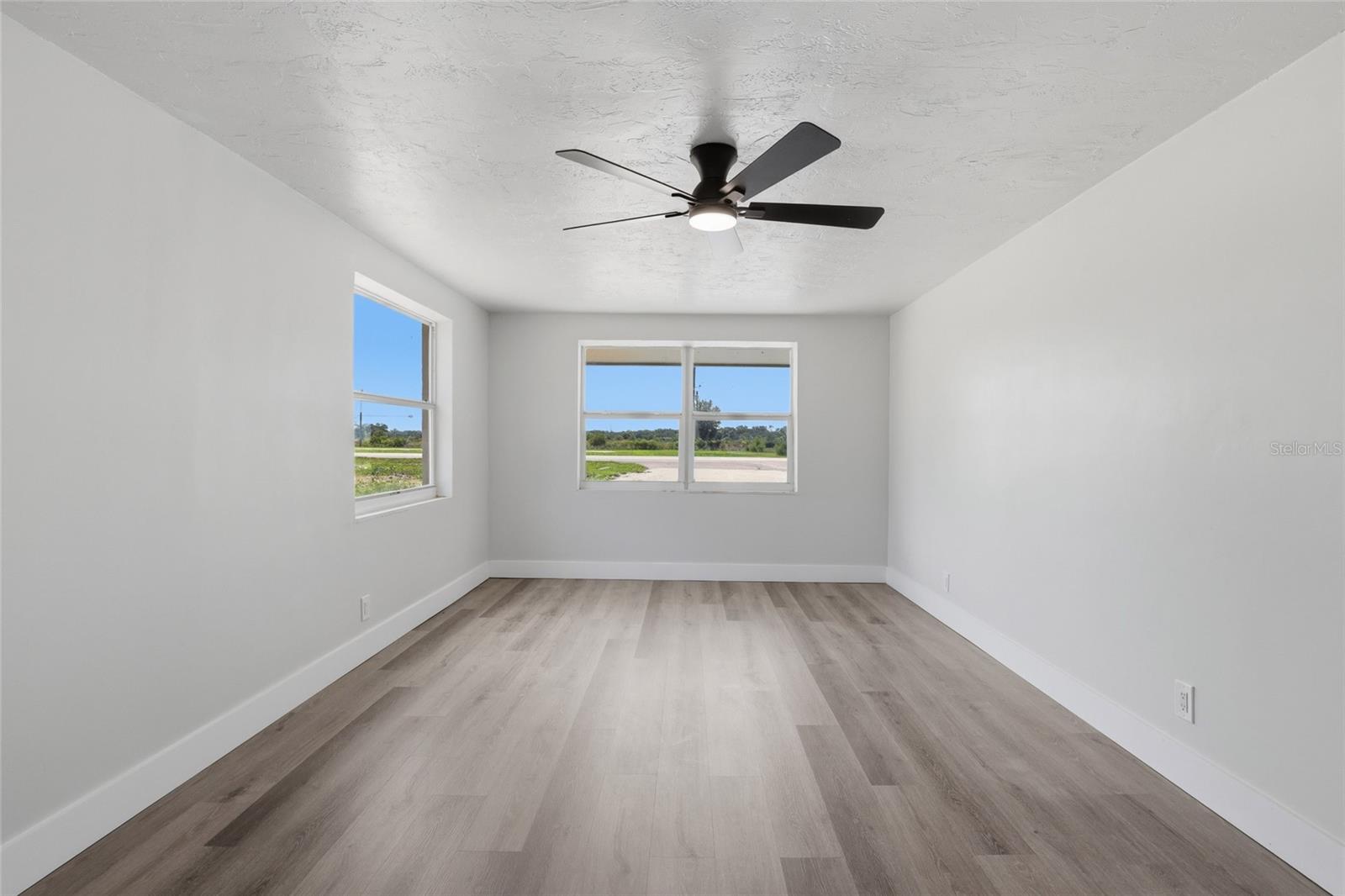 WELLESWOOD ESTATES - Residential