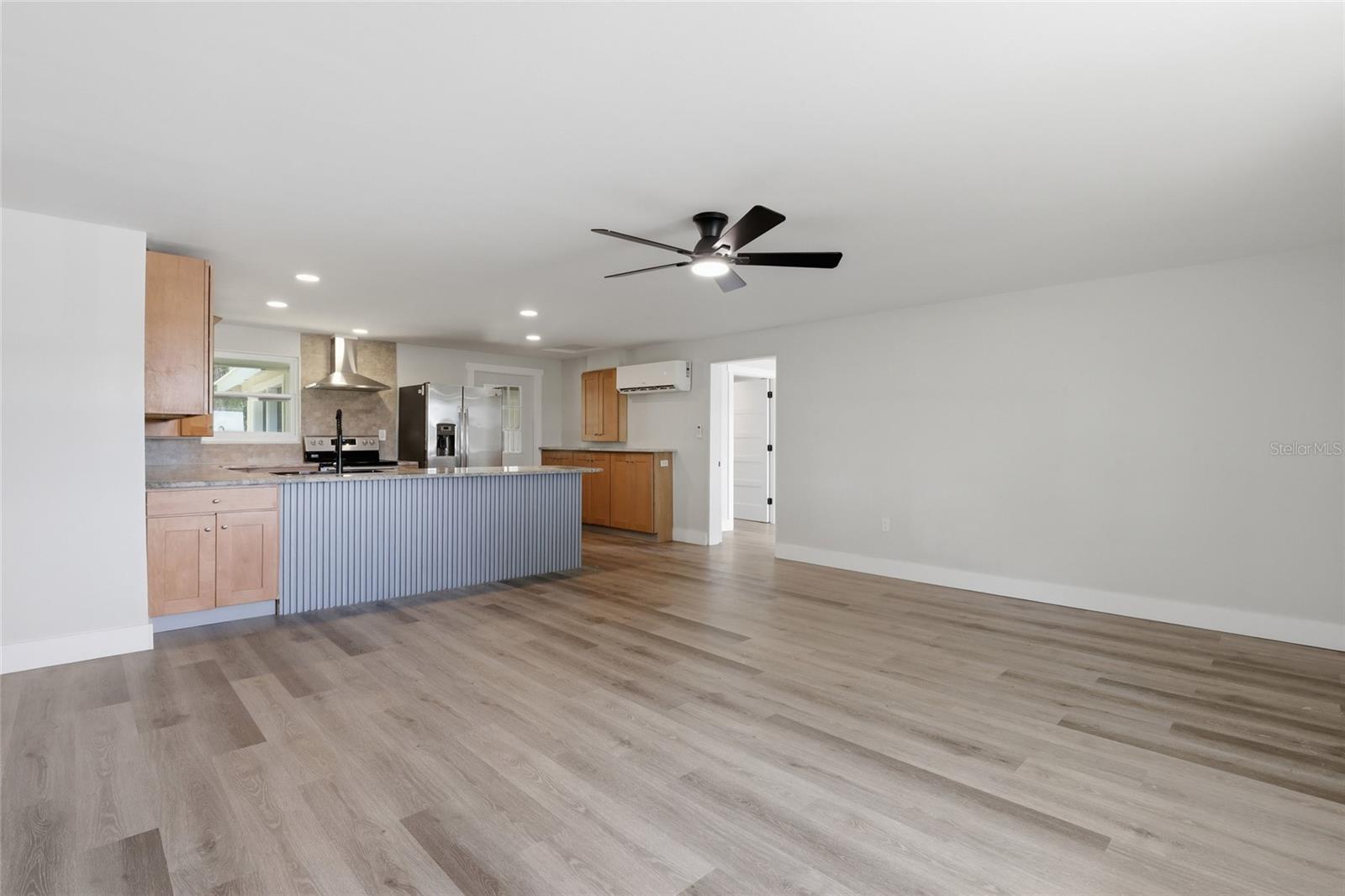 WELLESWOOD ESTATES - Residential