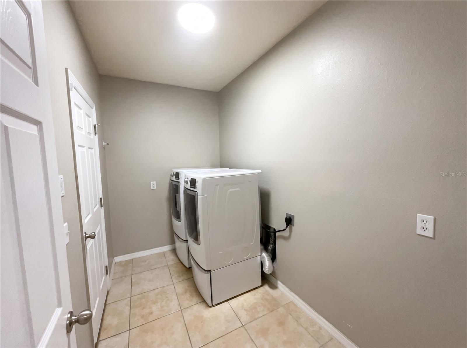 BELLE MEADE PH 02 H - Residential
