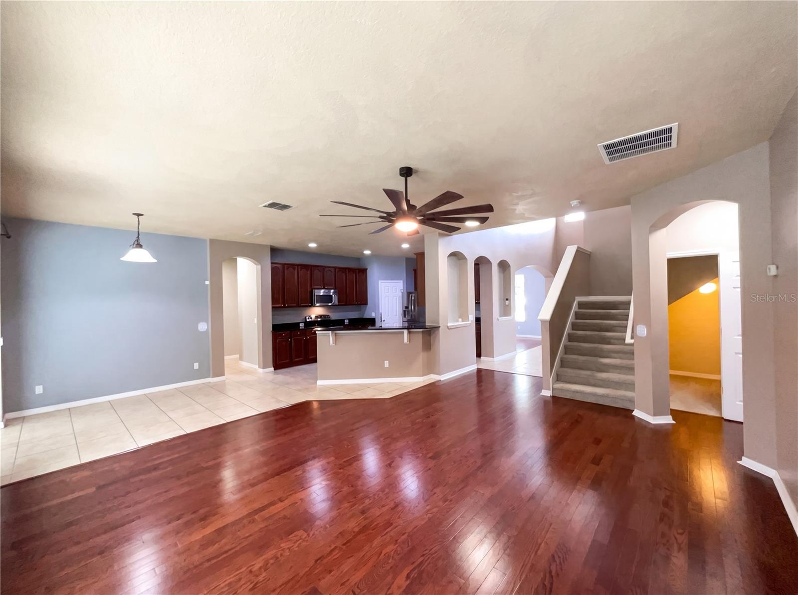 BELLE MEADE PH 02 H - Residential