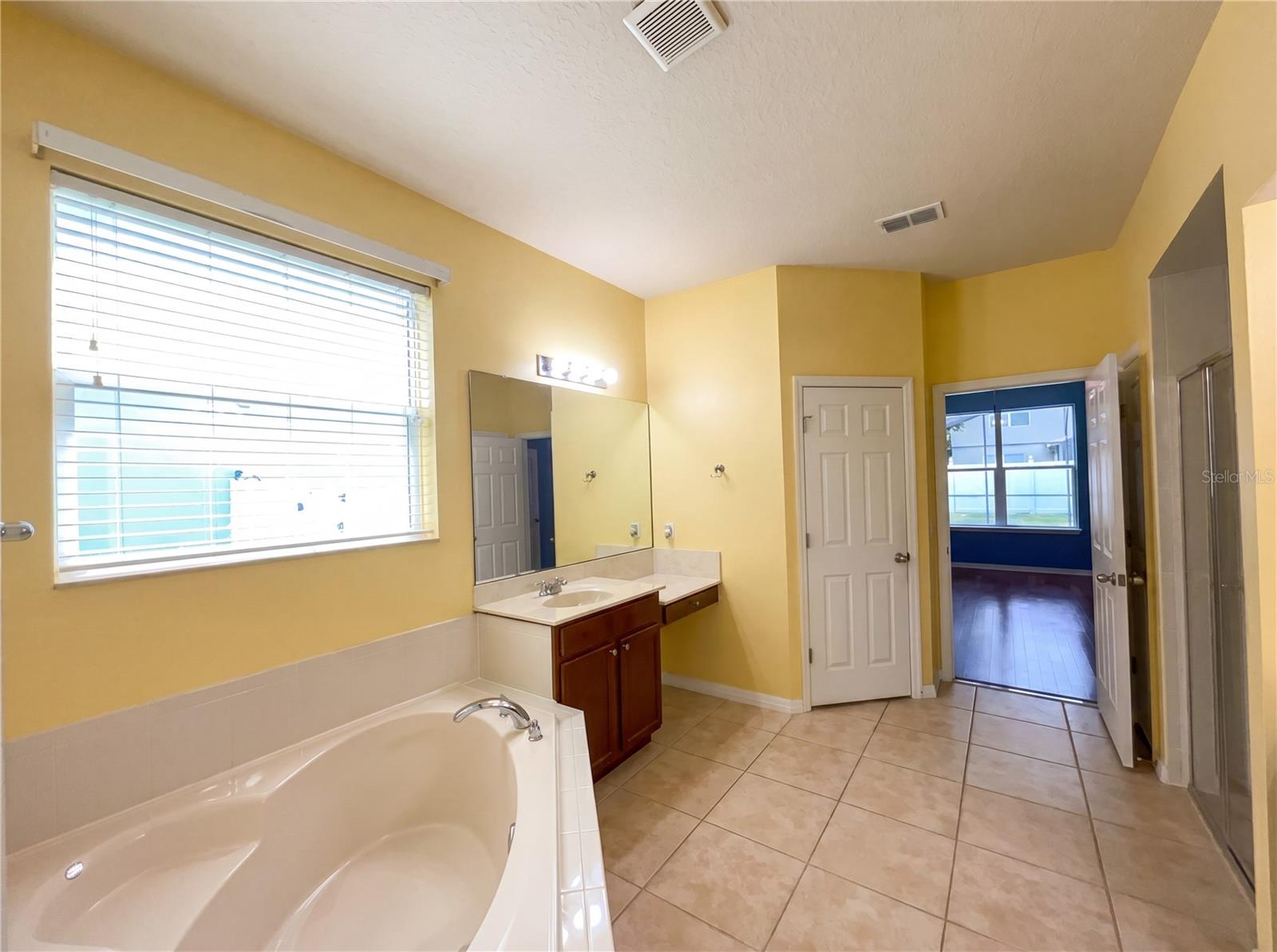 BELLE MEADE PH 02 H - Residential