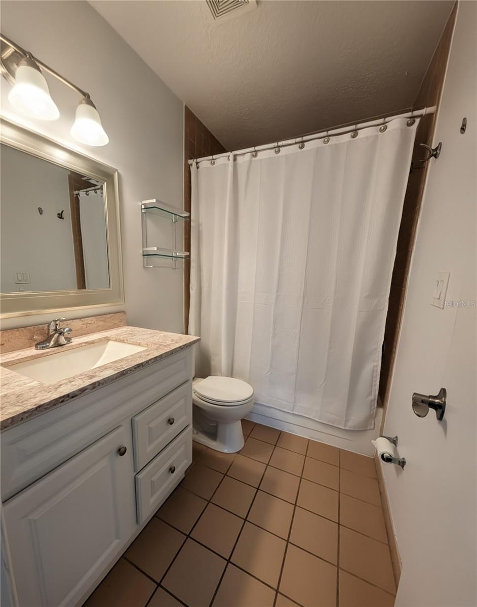 TOWNHOMES OF LAKE SEMINOLE - Residential