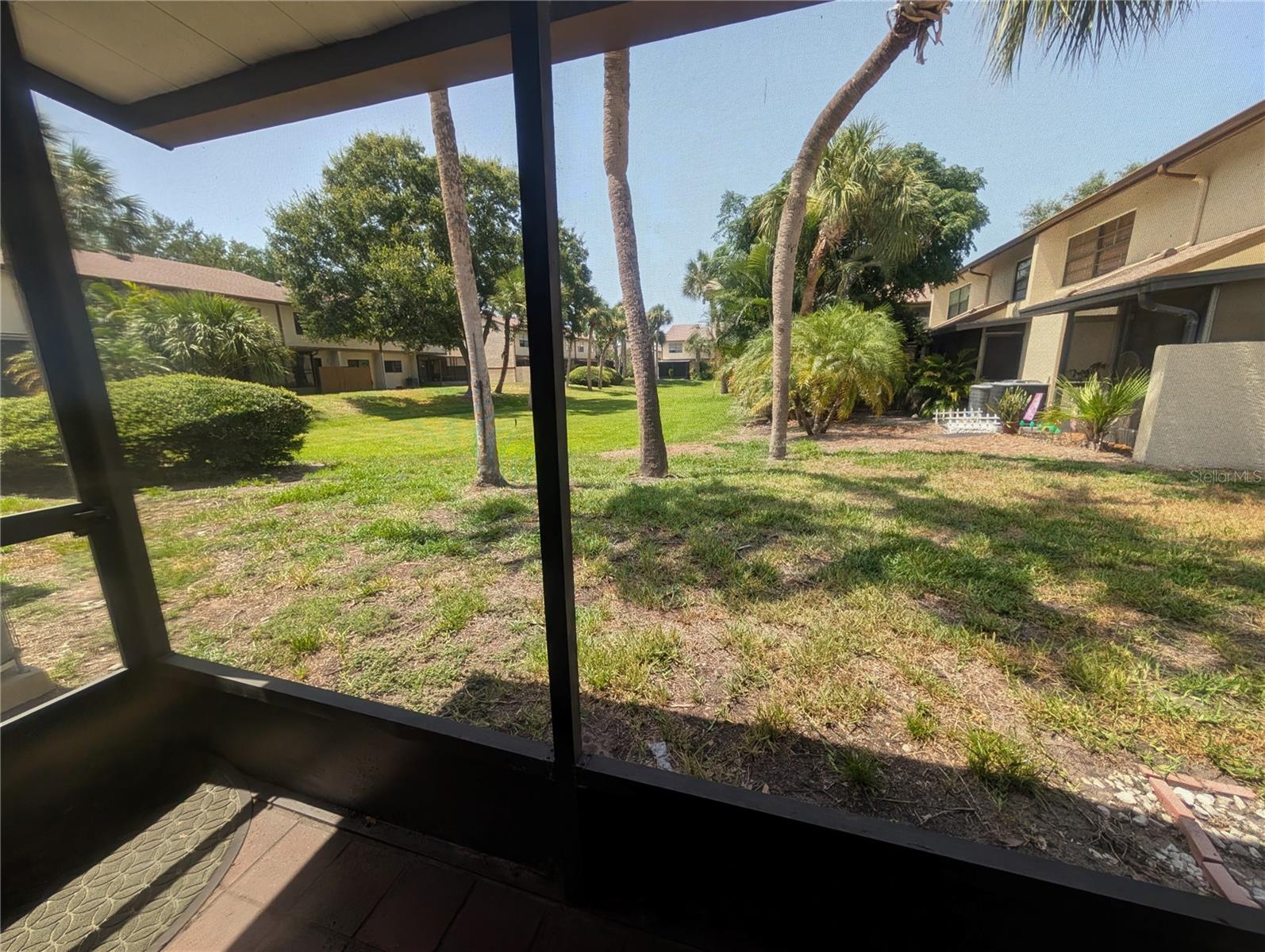 TOWNHOMES OF LAKE SEMINOLE - Residential