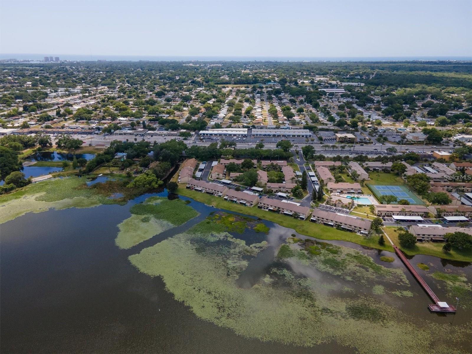 TOWNHOMES OF LAKE SEMINOLE - Residential