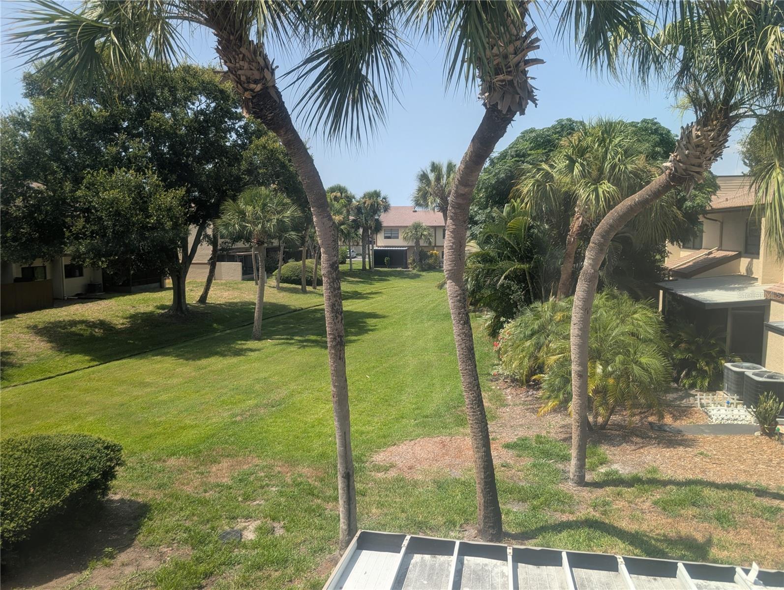 TOWNHOMES OF LAKE SEMINOLE - Residential