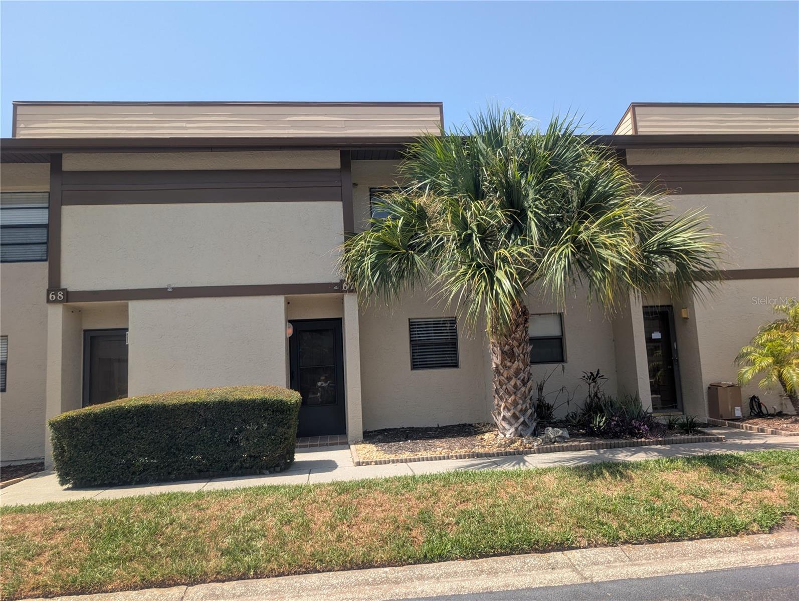 TOWNHOMES OF LAKE SEMINOLE - Residential