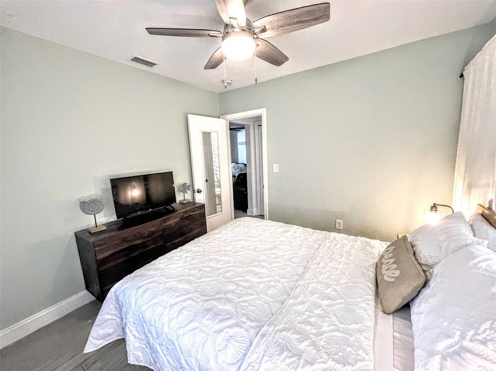 MANDALAY UNIT 5 REP - Residential Income