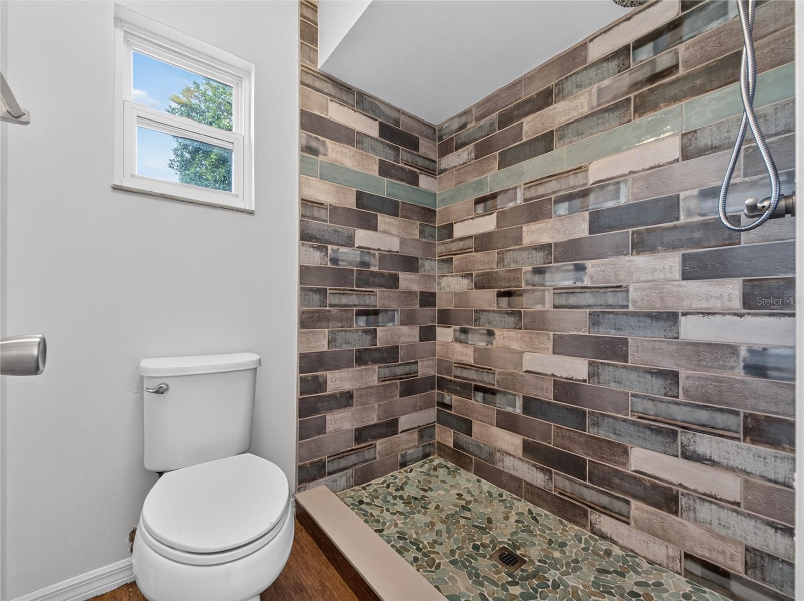HARBOUR HIGHLANDS - Residential