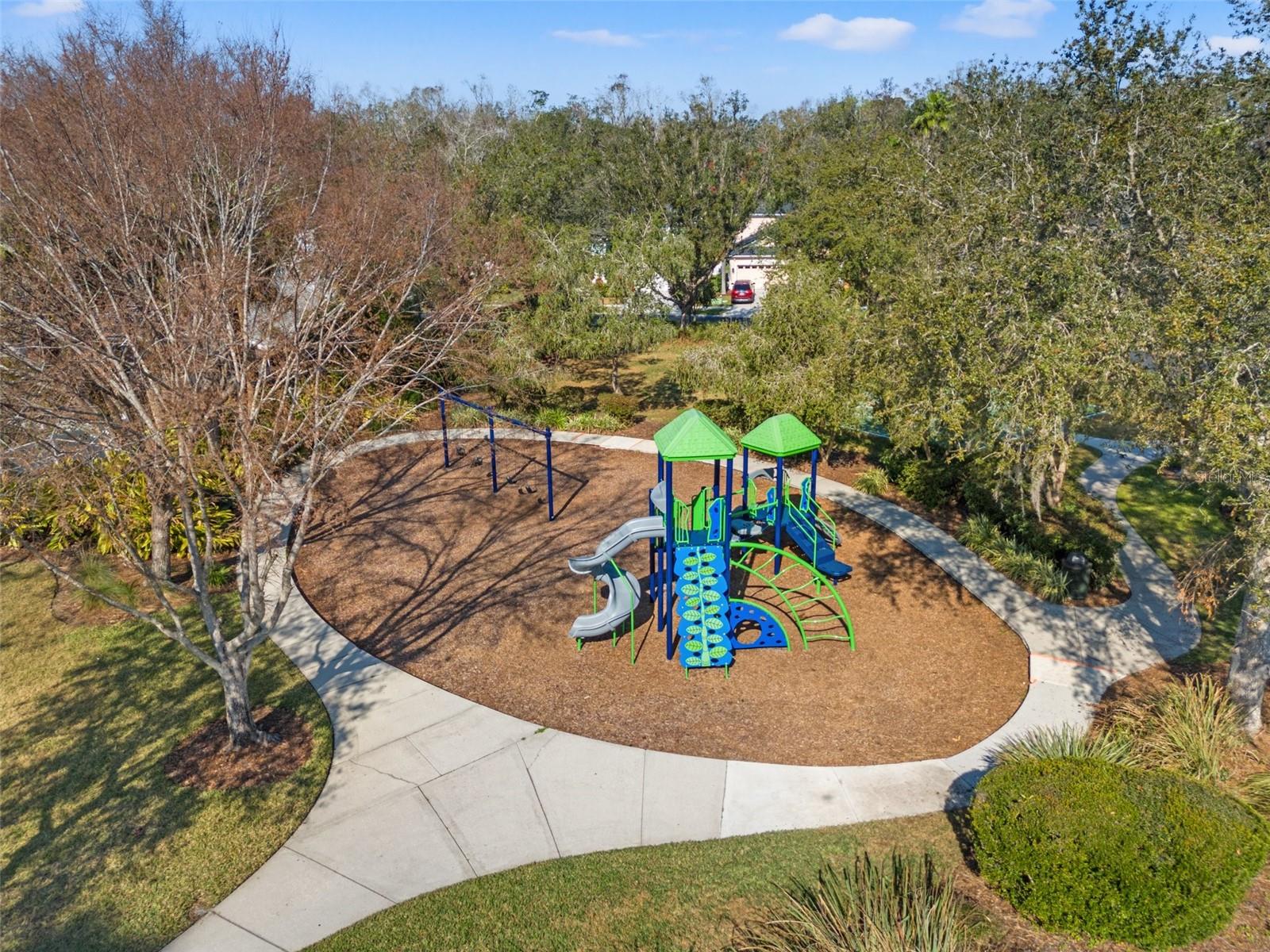 SEVEN OAKS - Residential