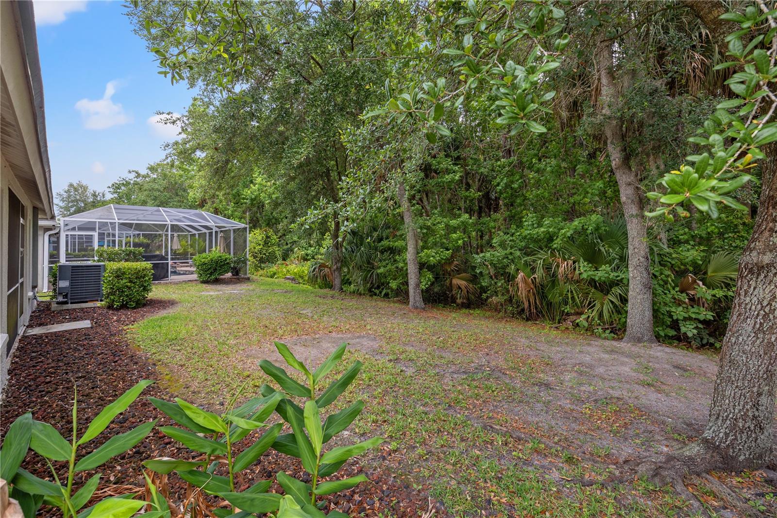 SEVEN OAKS - Residential
