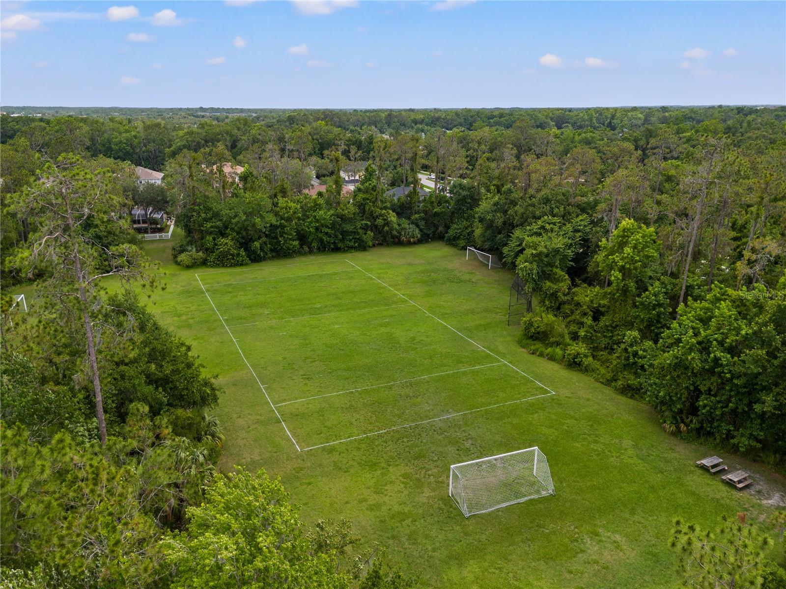SEVEN OAKS - Residential