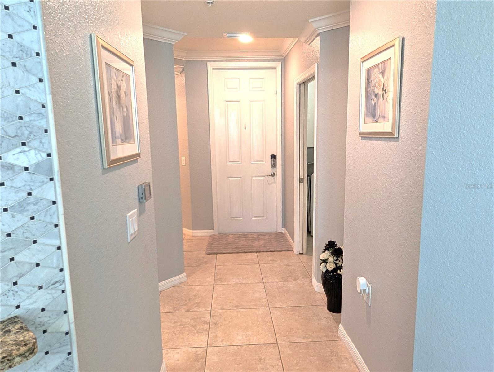LAKEWOOD NATIONAL - Residential