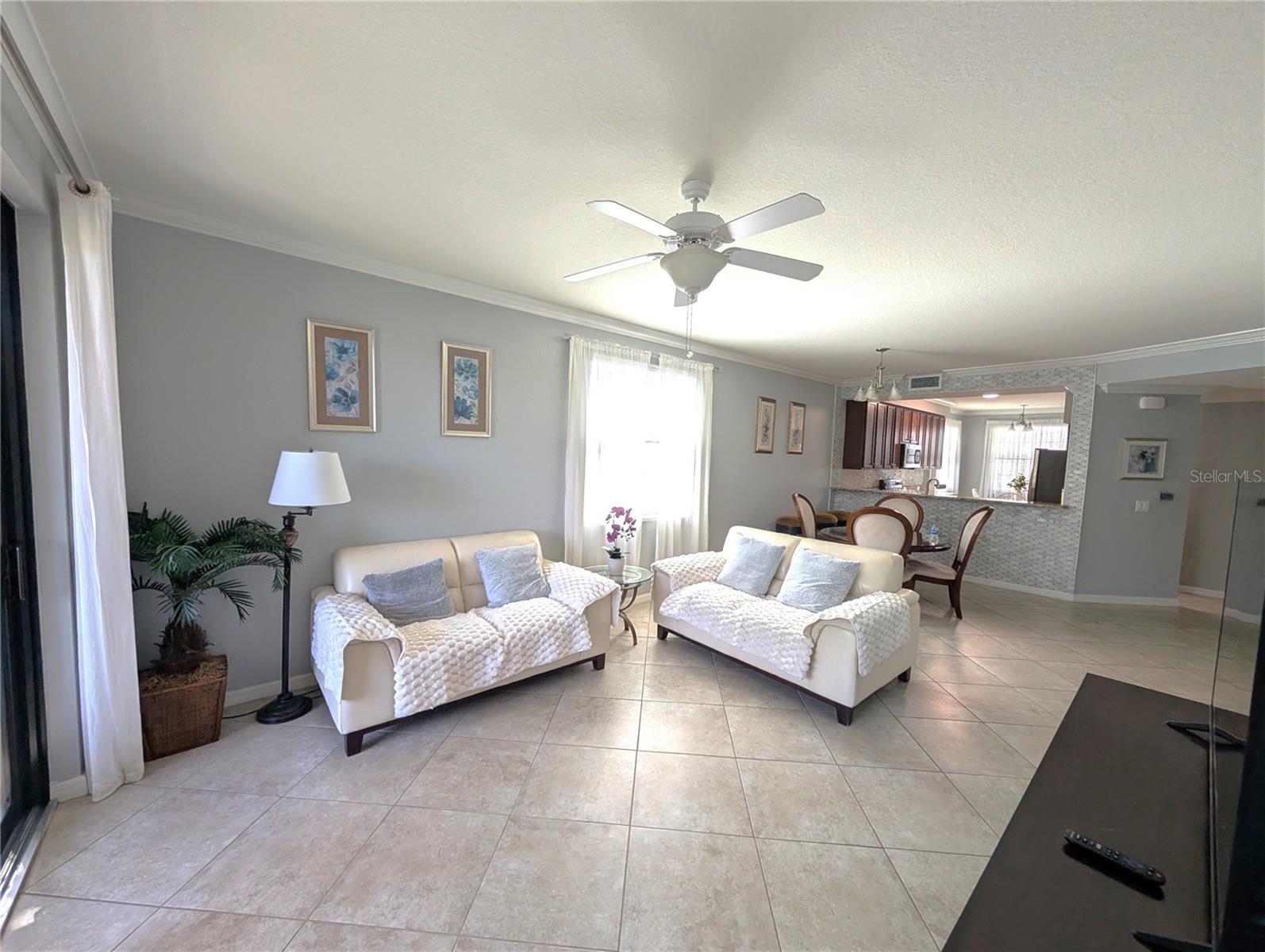 LAKEWOOD NATIONAL - Residential