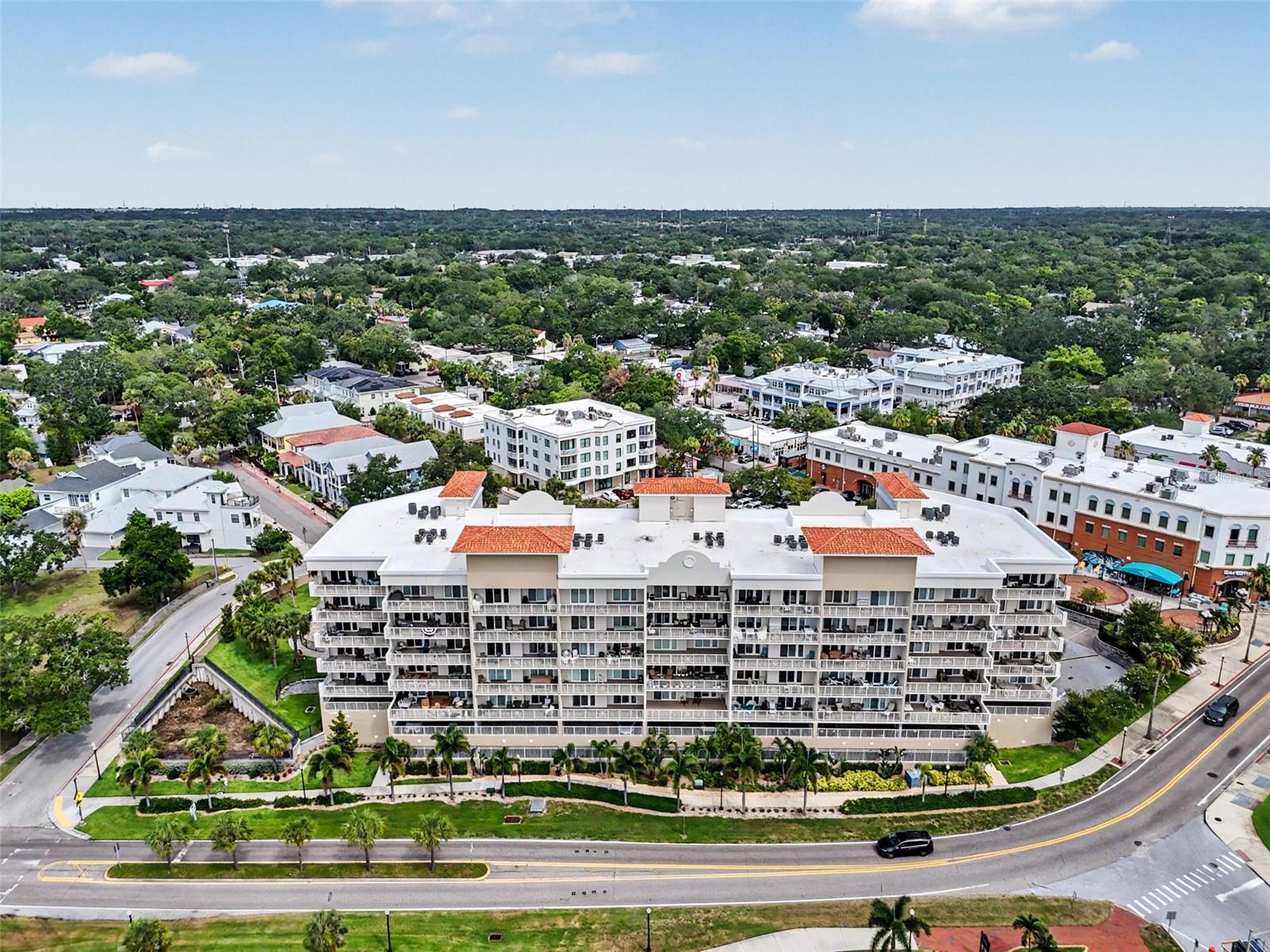 HARBOR PLACE AT SAFETY HARBOR CONDO - Residential