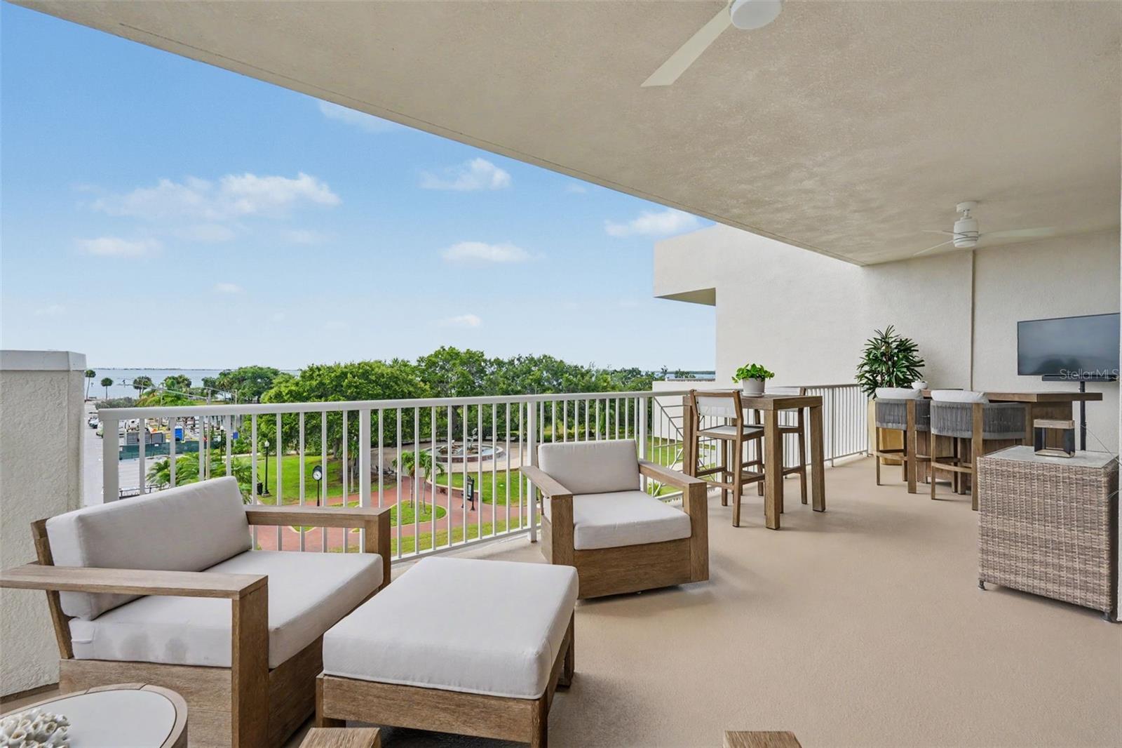 HARBOR PLACE AT SAFETY HARBOR CONDO - Residential