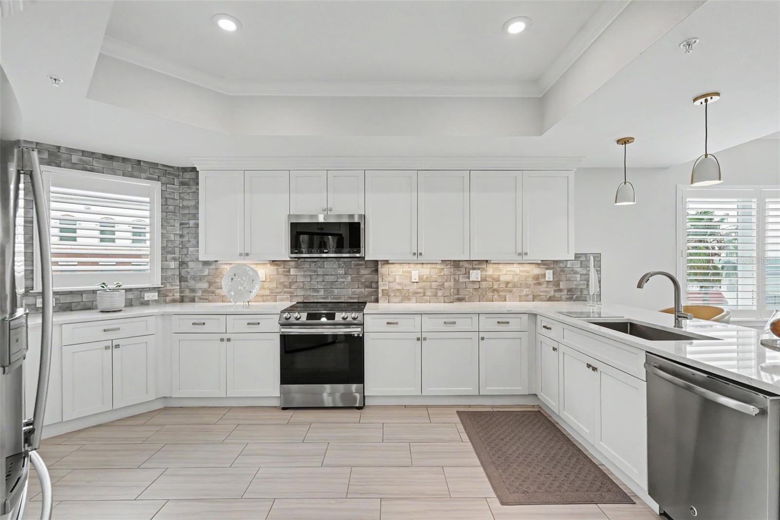 HARBOR PLACE AT SAFETY HARBOR CONDO - Residential