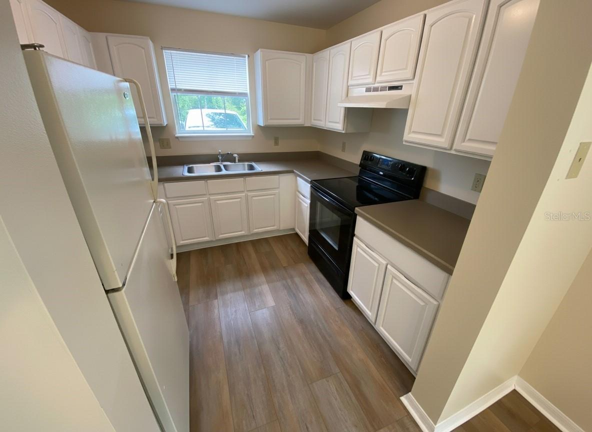 ROYAL PALMS SEC 33 - Residential Income