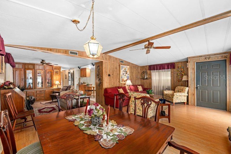 SHELDON WEST MH COMMUNITY - Residential