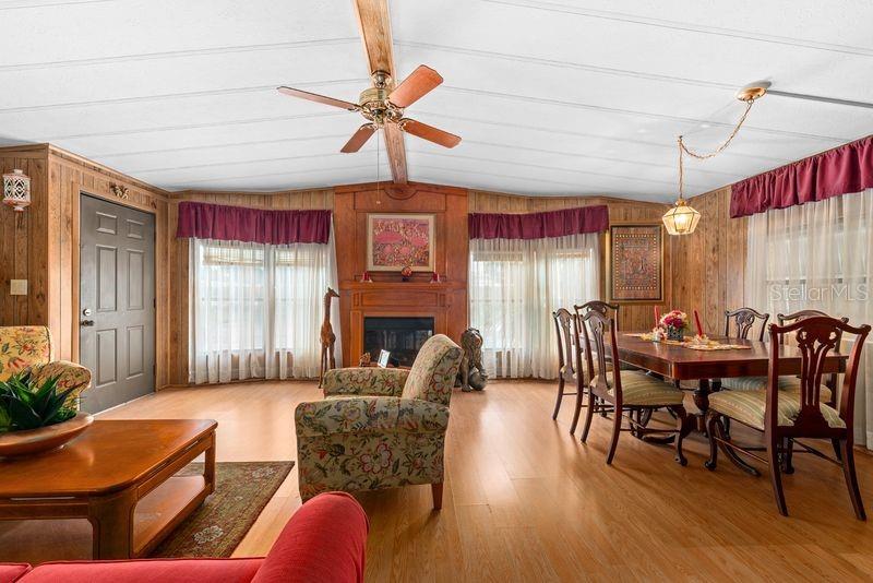 SHELDON WEST MH COMMUNITY - Residential