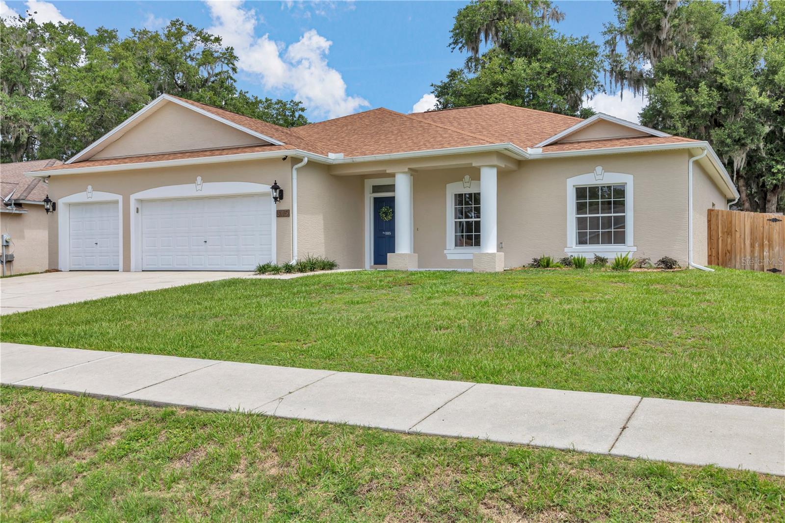RAVEN GLEN - Residential