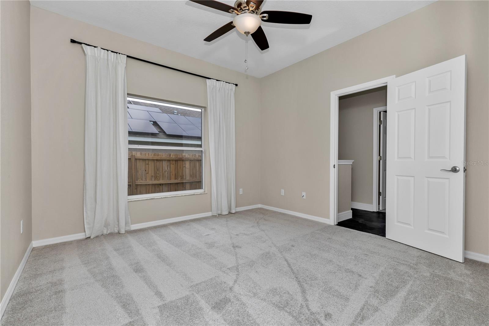 RAVEN GLEN - Residential