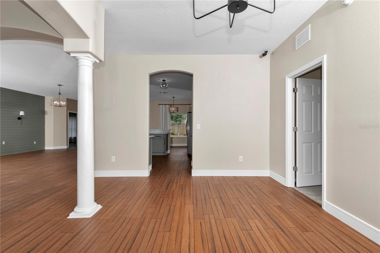 RAVEN GLEN - Residential