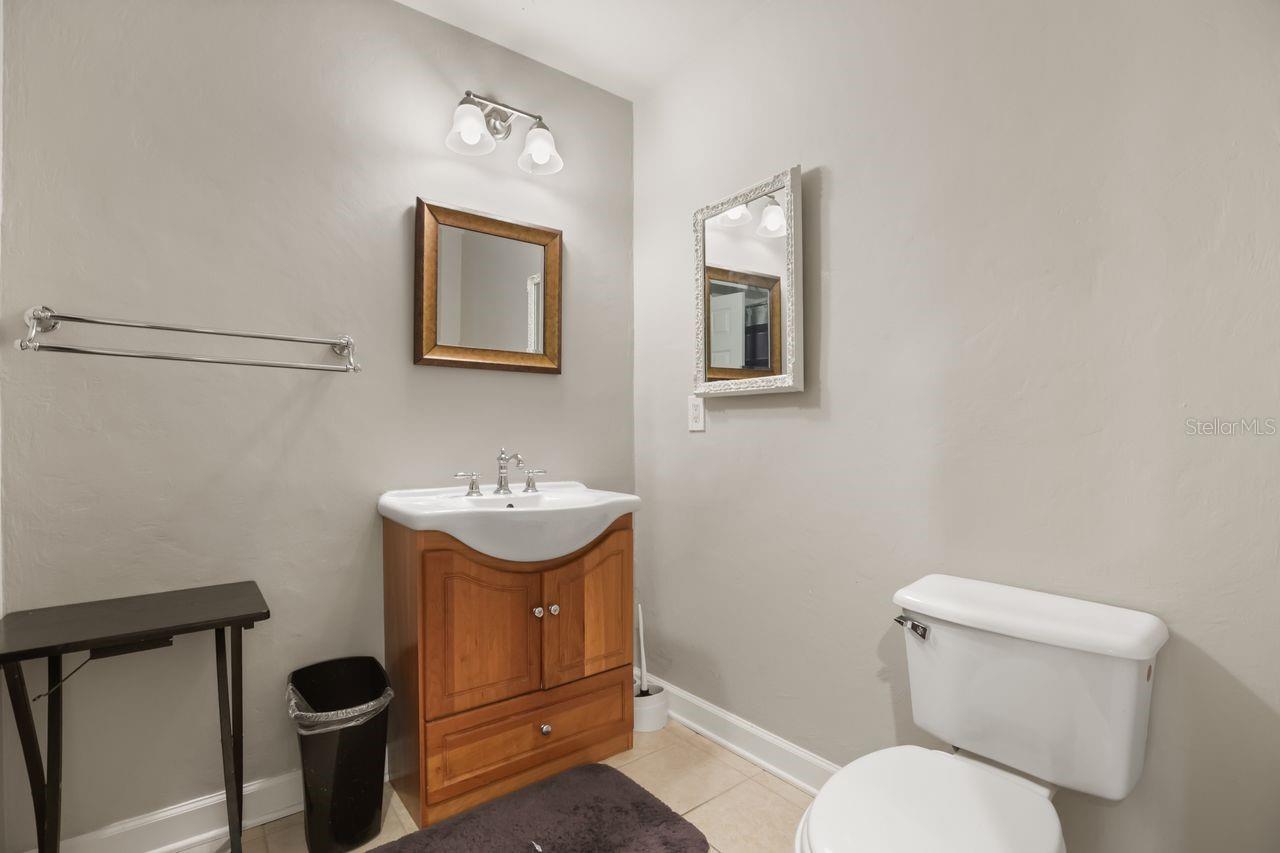 SWEETWATER OAKS SEC 03 - Residential