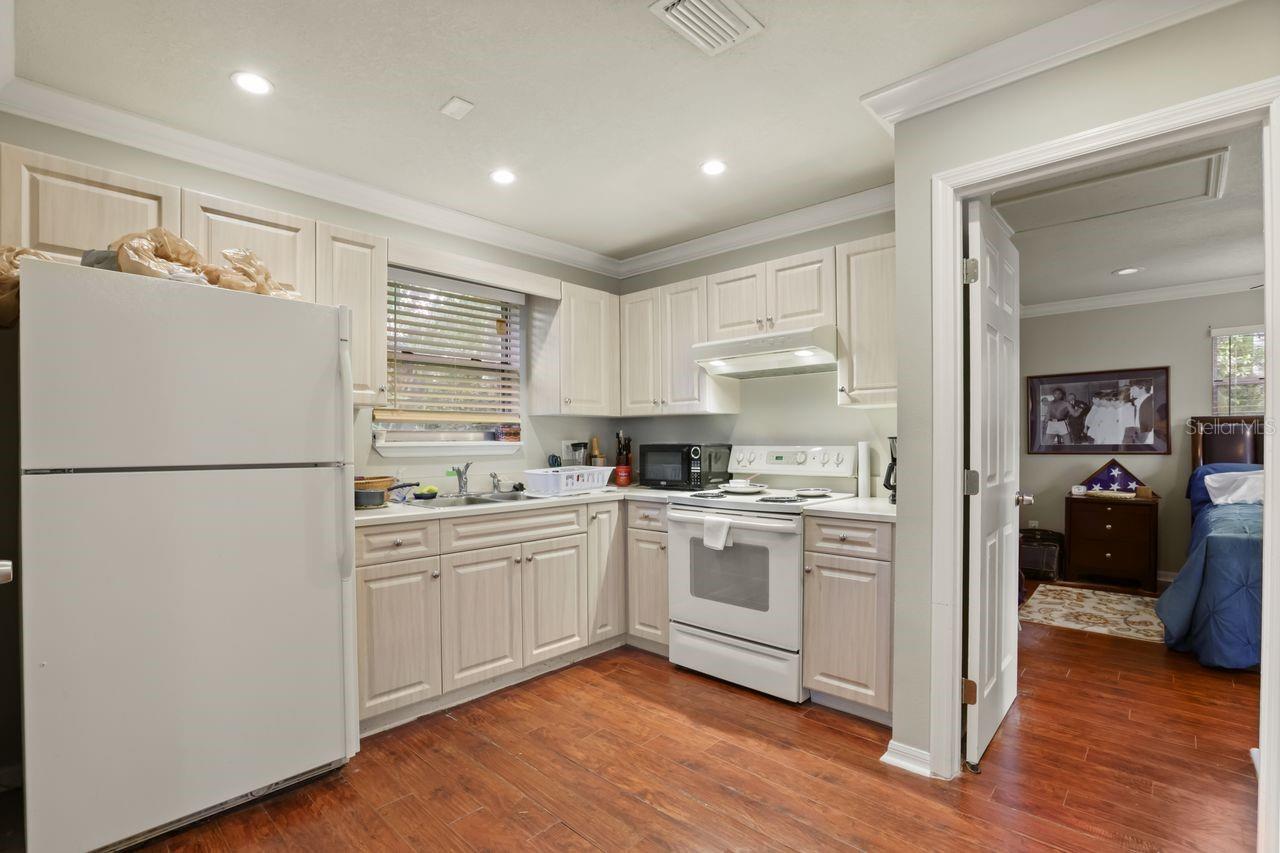 SWEETWATER OAKS SEC 03 - Residential