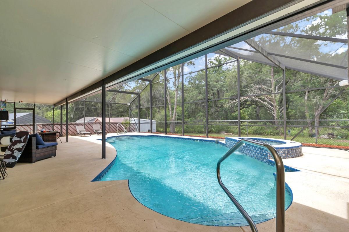 WINEBERRY - Residential