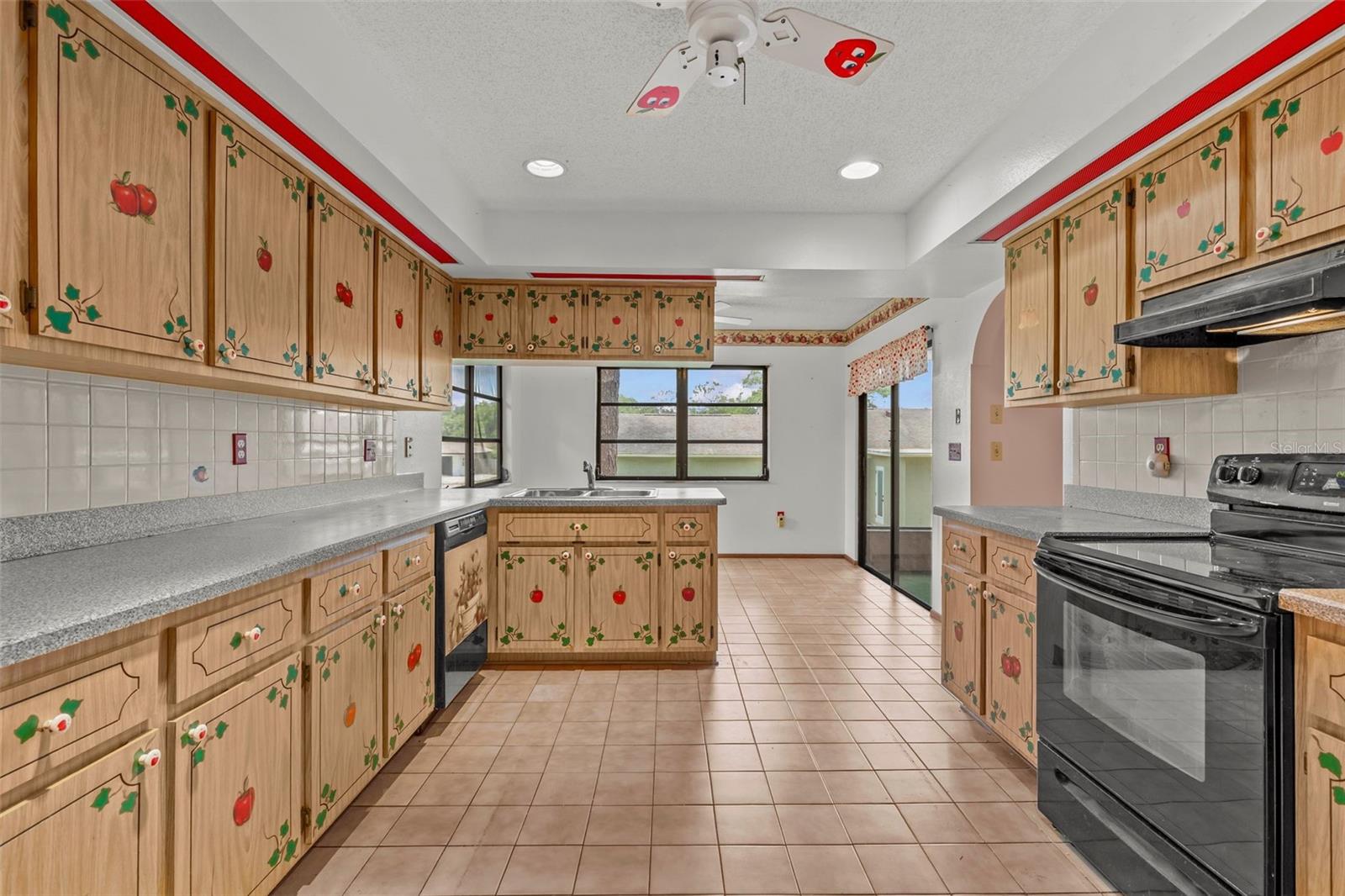 OAKLEAF VILLAGE - Residential
