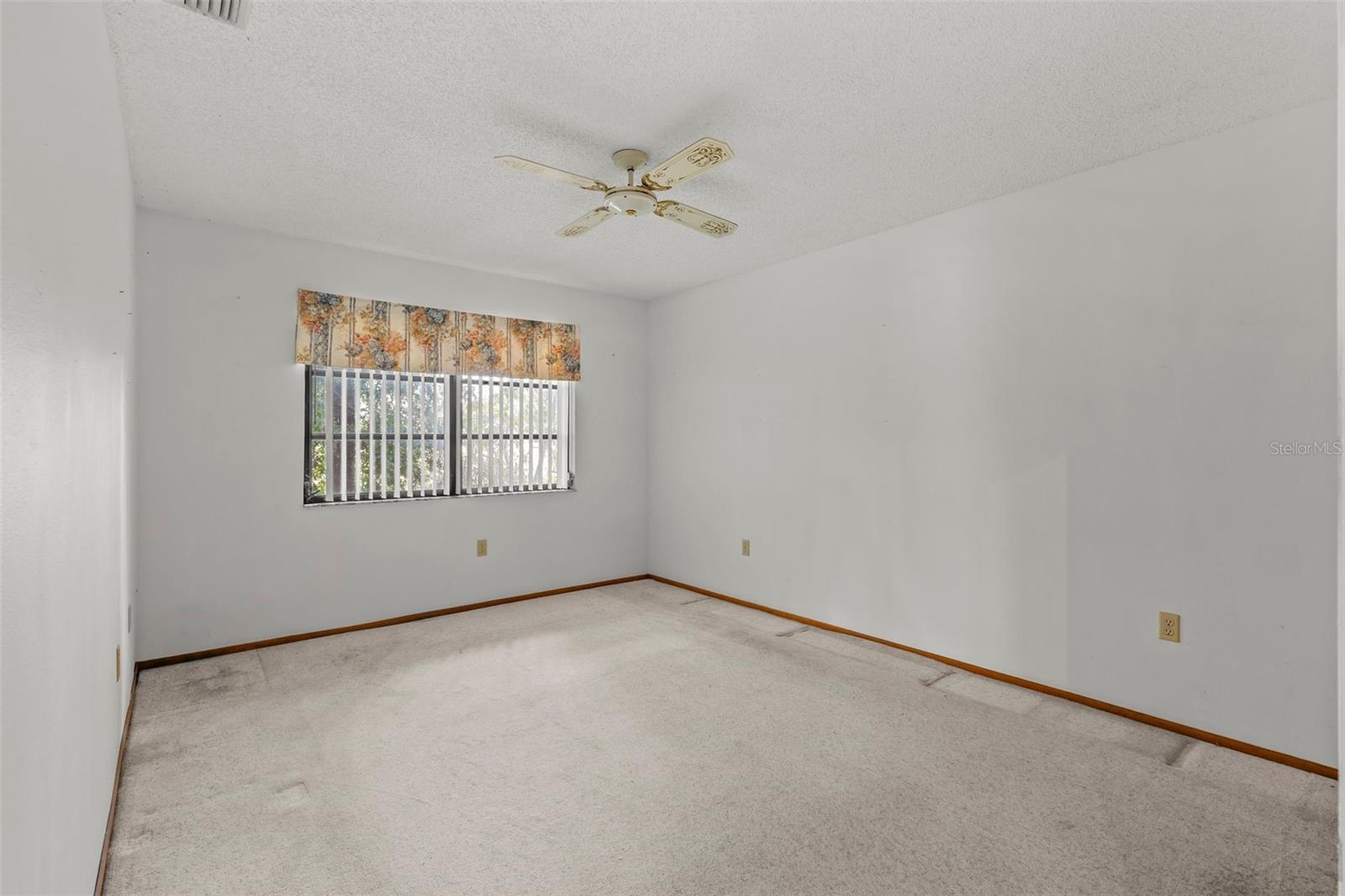 OAKLEAF VILLAGE - Residential