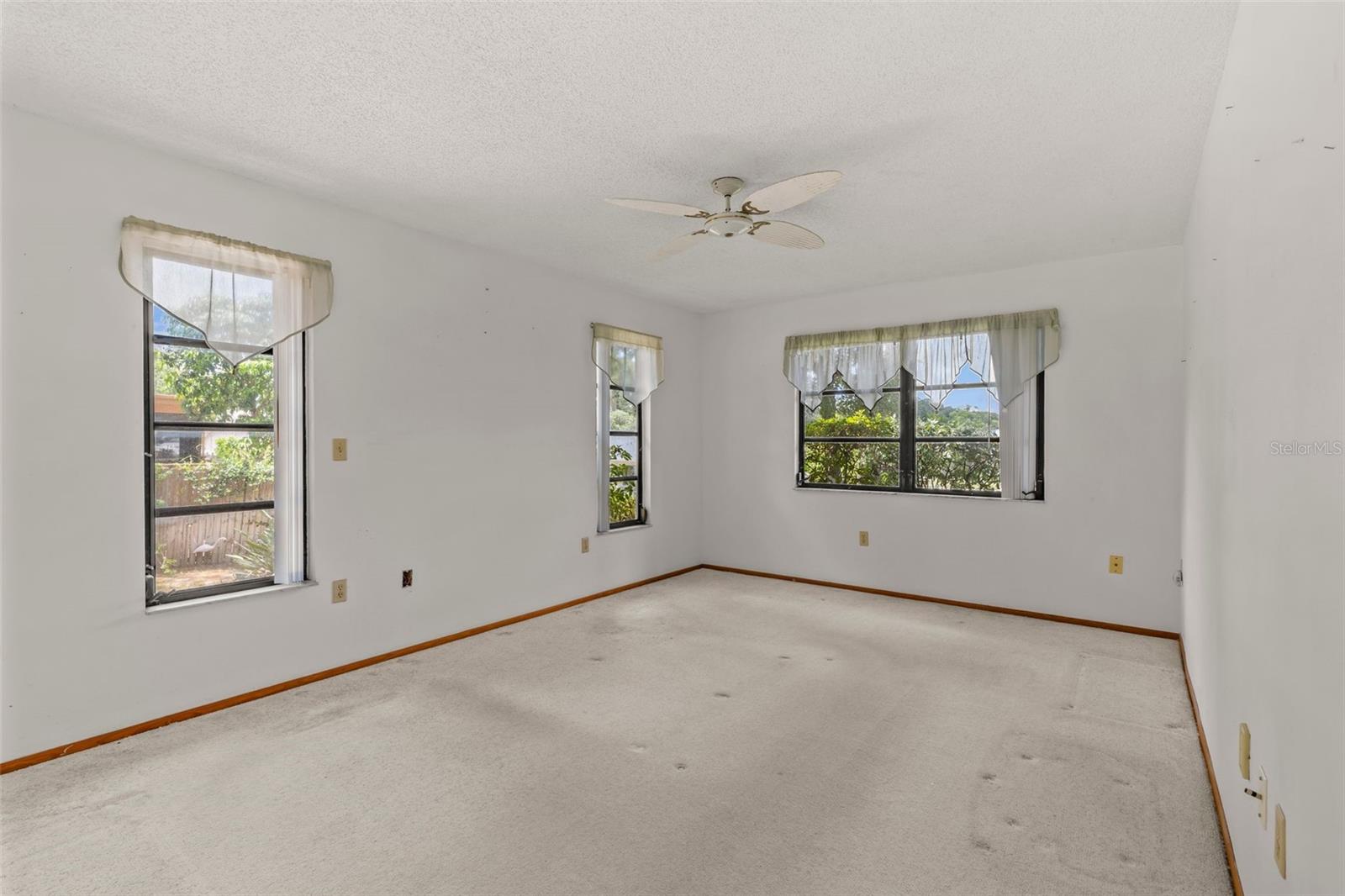 OAKLEAF VILLAGE - Residential