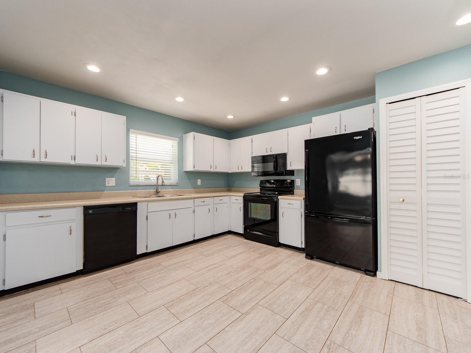 GREEN VALLEY ESTATES UNIT TWO - Residential