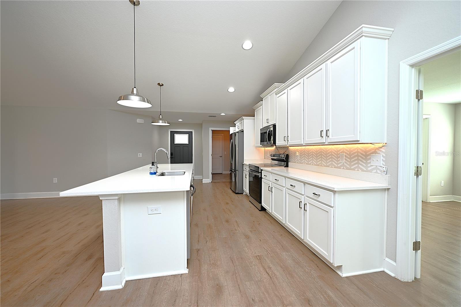 LAKE HANCOCK TERRACE - Residential Lease